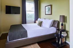 Eden Brae - Apt 5